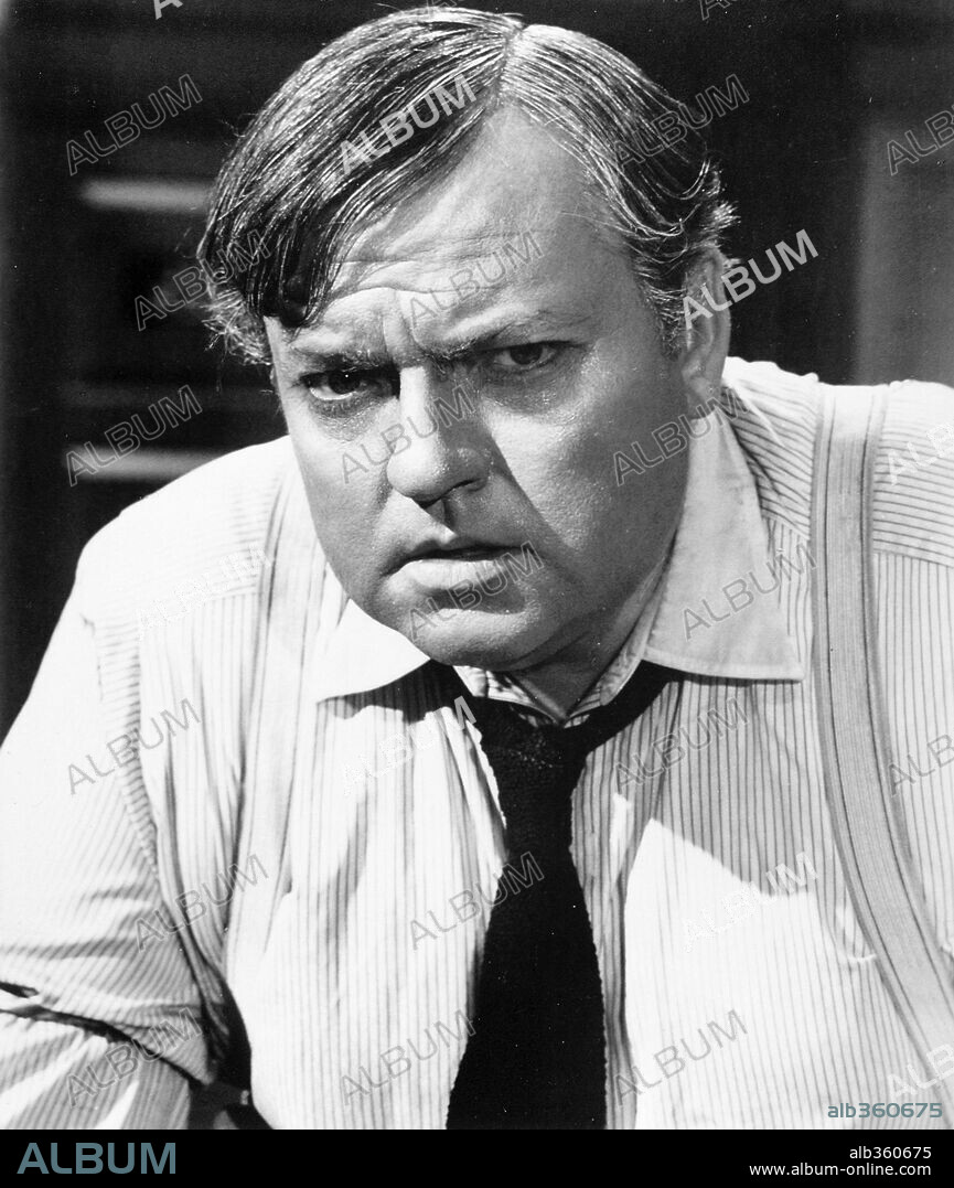 ORSON WELLES en IMPULSO CRIMINAL, 1959 (COMPULSION), dirigida por RICHARD FLEISCHER. Copyright 20TH CENTURY FOX.