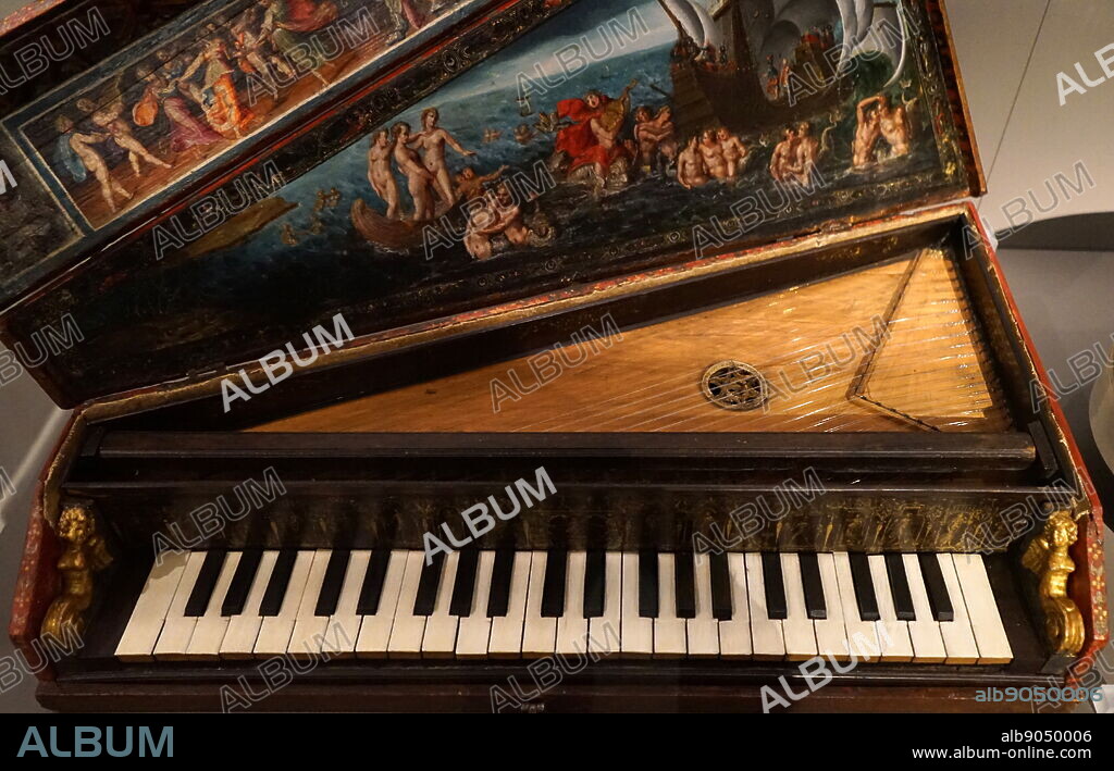 An Octave spinet, a portable keyboard instrument, from Italy. Dated 17th Century.
