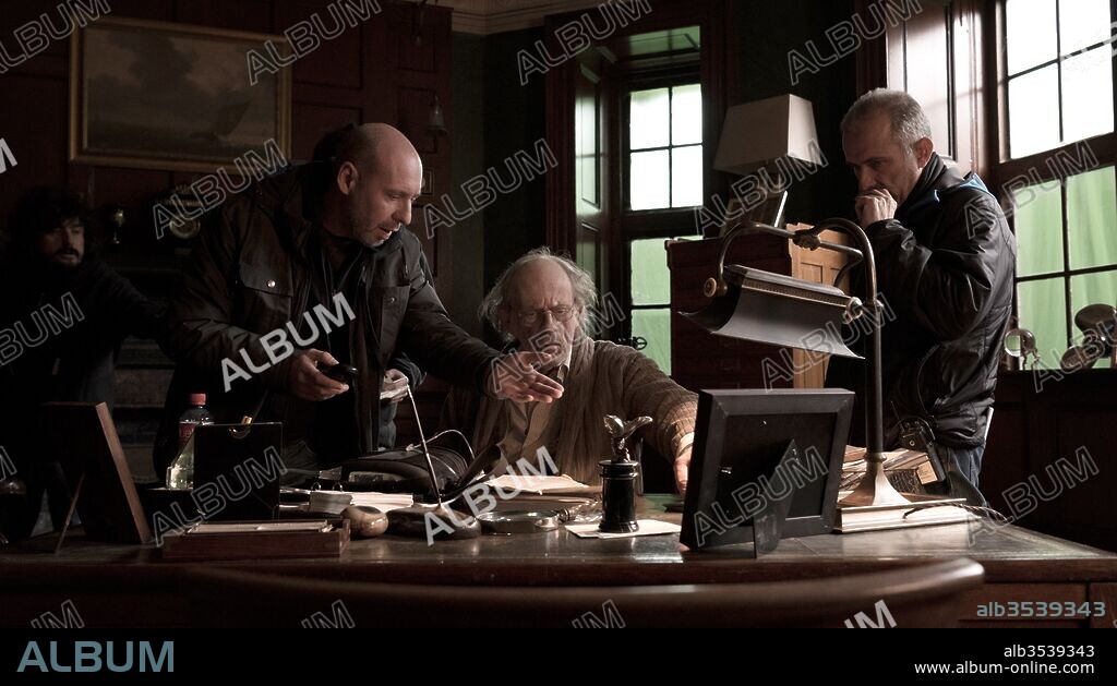 JAUME BALAGUERO en MUSA, 2017, dirigida por JAUME BALAGUERO. Copyright Filmax / Fantastic Films / The Jokers Films / Frakas Prods.