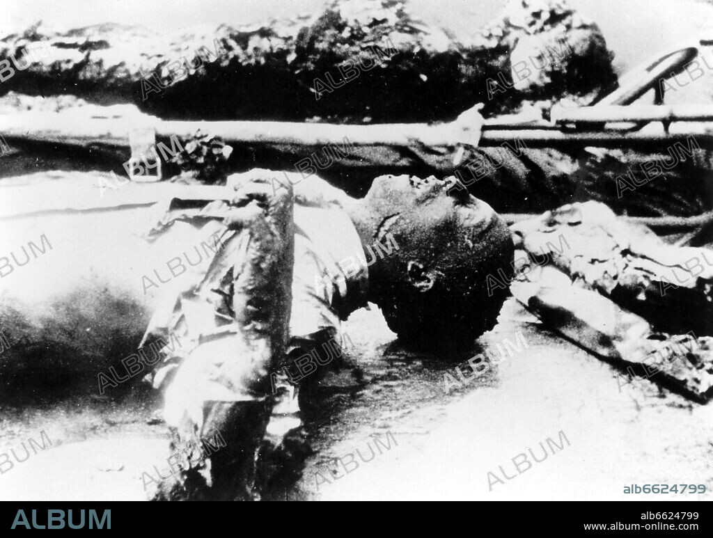 The burnt corpse of Joseph Goebbels. The Reich Minister of Propaganda killed himself, his six children and his wife Magda shortly before the capitulation on the 1st of May in 1945 with a gun and poison. The corpses were doused with benzine and burnt by his adjutant, but could be identified by the Soviets. Goebbels, one of the first 12 National Socialists who entered the Reichstag in May 1928, became Reich Minister of Propaganda on the 14th of March in 1933 after the coming into power of the Nazis in January 1933. He was responsible for the book burnings in 1933, organised the boykott of Jews and journalistically prepared the "Kristallnacht" on the 10th of November in 1938. He called out for the total war in his dreaded speech in Berlin in February 1943. He was born on the 29th of October in 1897 in Rheydt. 30/04/1945
