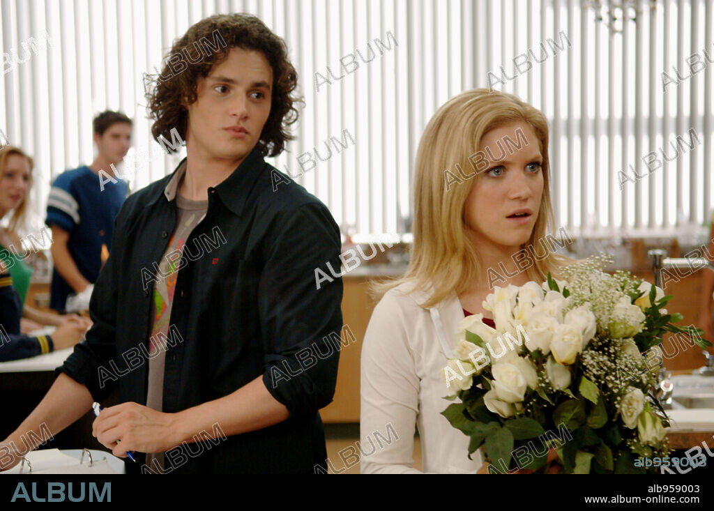 BRITTANY SNOW and PENN BADGLEY in JOHN TUCKER MUST DIE, 2006, directed by BETTY THOMAS. Copyright 20TH CENTURY FOX.