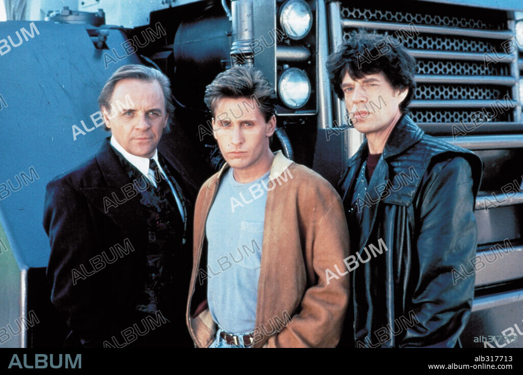 ANTHONY HOPKINS, EMILIO ESTEVEZ y MICK JAGGER en FREEJACK: SIN IDENTIDAD, 1992 (FREEJACK), dirigida por GEOFF MURPHY. Copyright WARNER BROS/MORGAN CREEK.