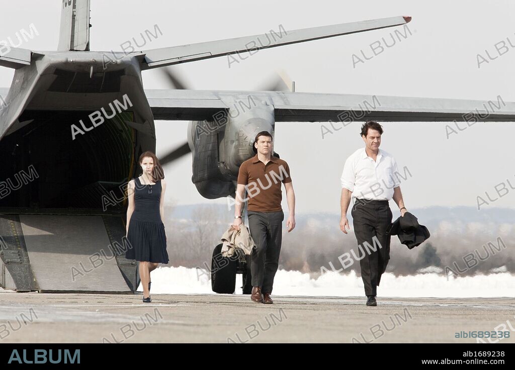 JESSICA CHASTAIN, MARTON CSOKAS y SAM WORTHINGTON en LA DEUDA, 2010 (THE DEBT), dirigida por JOHN MADDEN. Copyright MARV FILMS/PIONEER PICTURES.