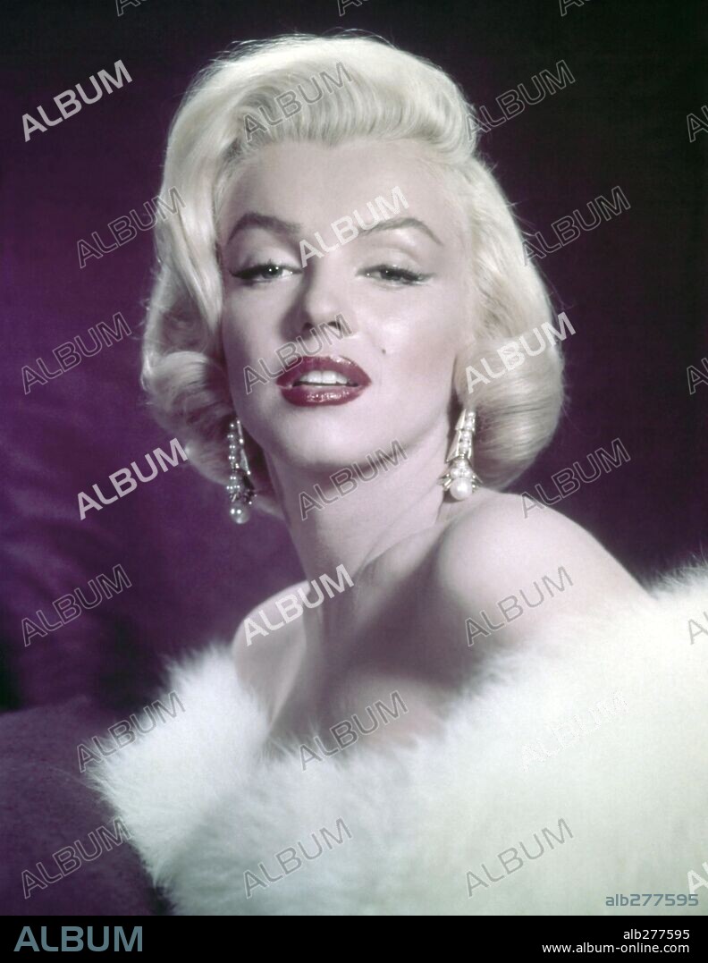 NORMA JEAN BAKER. MARILYN MONROE. 1953