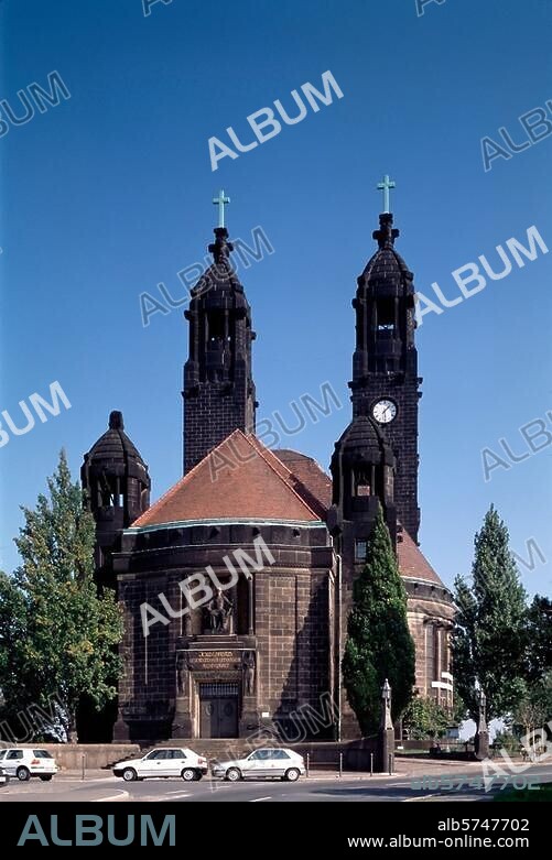 Dresden-Strehlen (Sachsen), Christuskirche. (erbaut 1903/05; Arch.: Rudolph Schilling und Julius Gräbner). Außenansicht. Foto (L.Hammel / J.Peter).