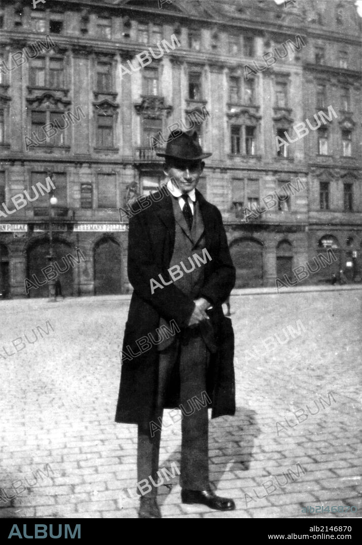 Czech Writer Franz Kafka In The Old Town Square In Prague, 1920-21. (Photo by: Sovfoto/UIG via Getty Images).