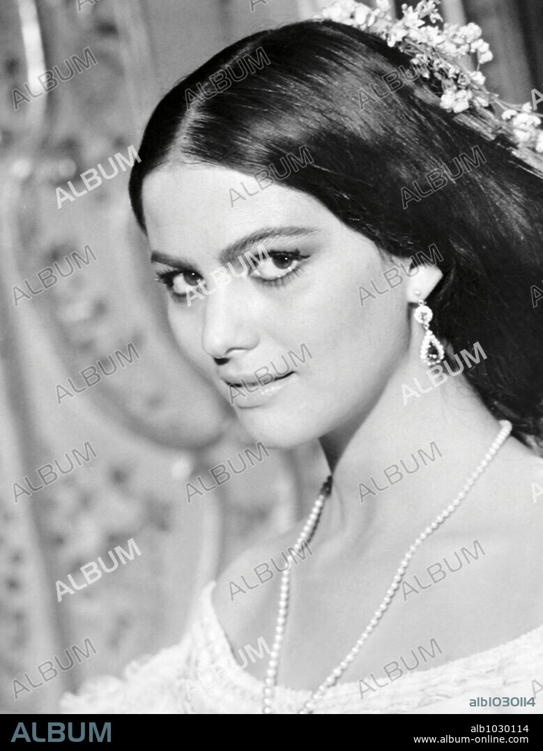 CLAUDIA CARDINALE dans IL GATTOPARDO, 1963, réalisé par LUCHINO VISCONTI. Copyright TITANUS.