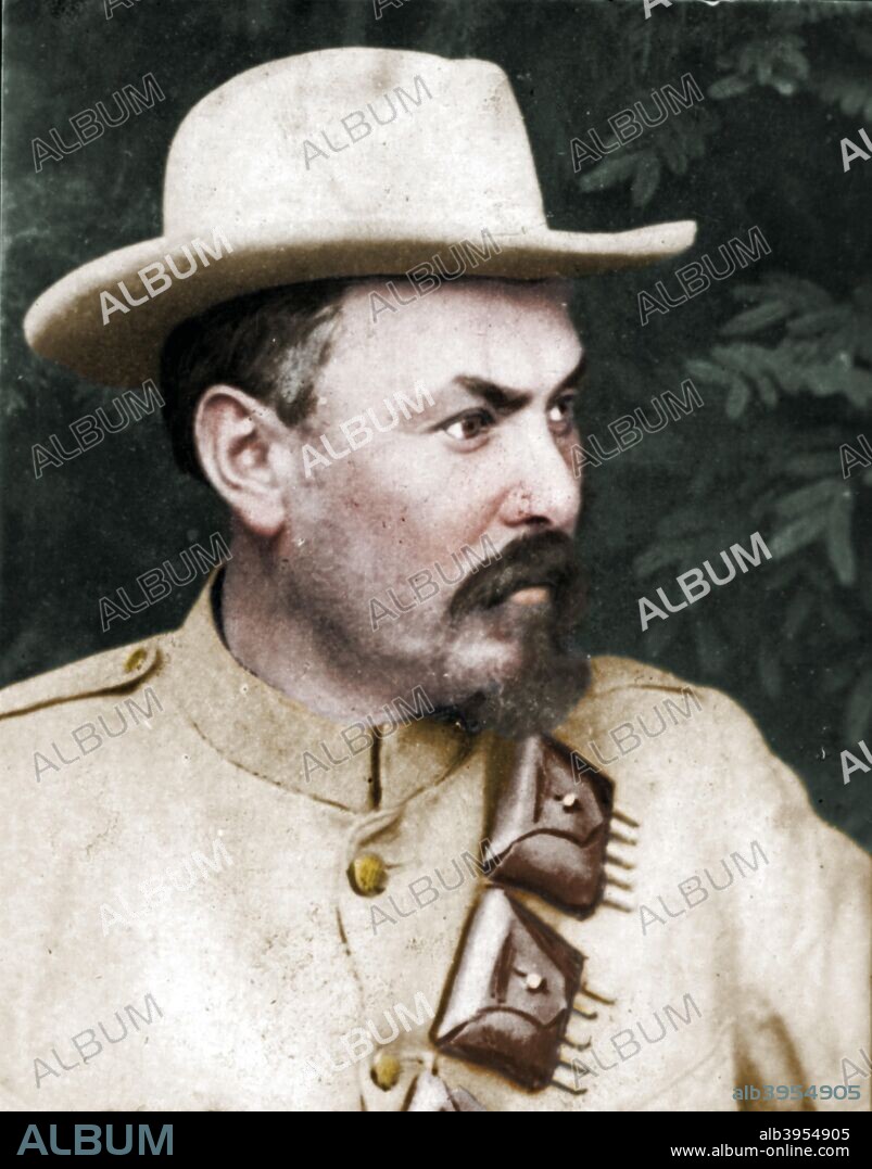 'General Louis Botha', (1862-1919), Afrikaner soldier and statesman, 1894-1907. Botha was Commander-in-chief of the Boer forces from 1900 during the 2nd Boer War (1899-1902), leading a guerrilla campaign against the British. After the war he served as Prime Minister of Transvaal from 1907-1910, before being elected President of the Union of South Africa, an office he held until 1919. From Ogden's Guinea Gold Cigarettes.  (Colorised black and white print).