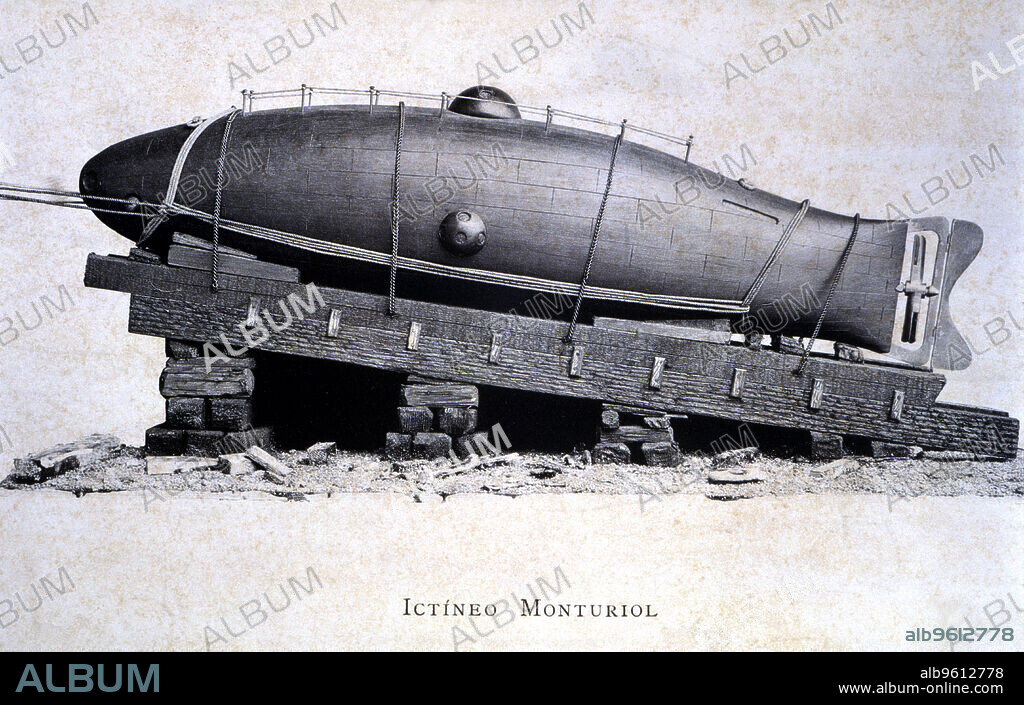 Ictíneo Submarine, built by Narcís Monturiol in 1859, the Ictíneo ready for testing in the port of Barcelona.