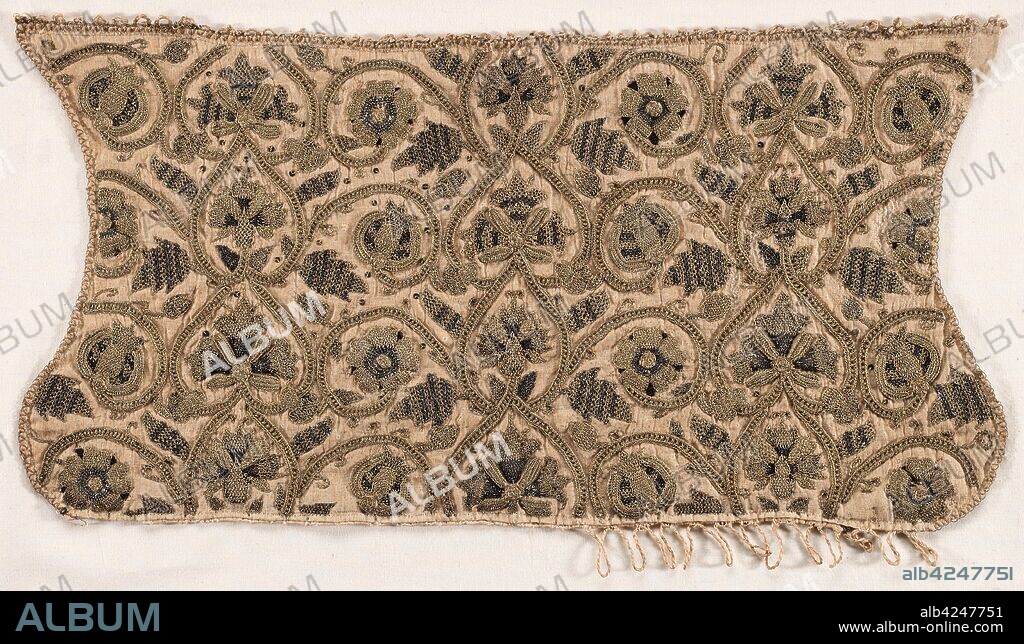 Coif, late 1500s. England, Elizabethan Period, late 16th century. Silk, gold and silver thread, sequins, padding, linen; embroidery; overall: 21 x 42.2 cm (8 1/4 x 16 5/8 in.).