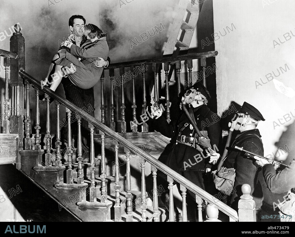 BARBARA BEL GEDDES and HENRY FONDA in THE LONG NIGHT, 1947, directed by ANATOLE LITVAK. Copyright RKO.