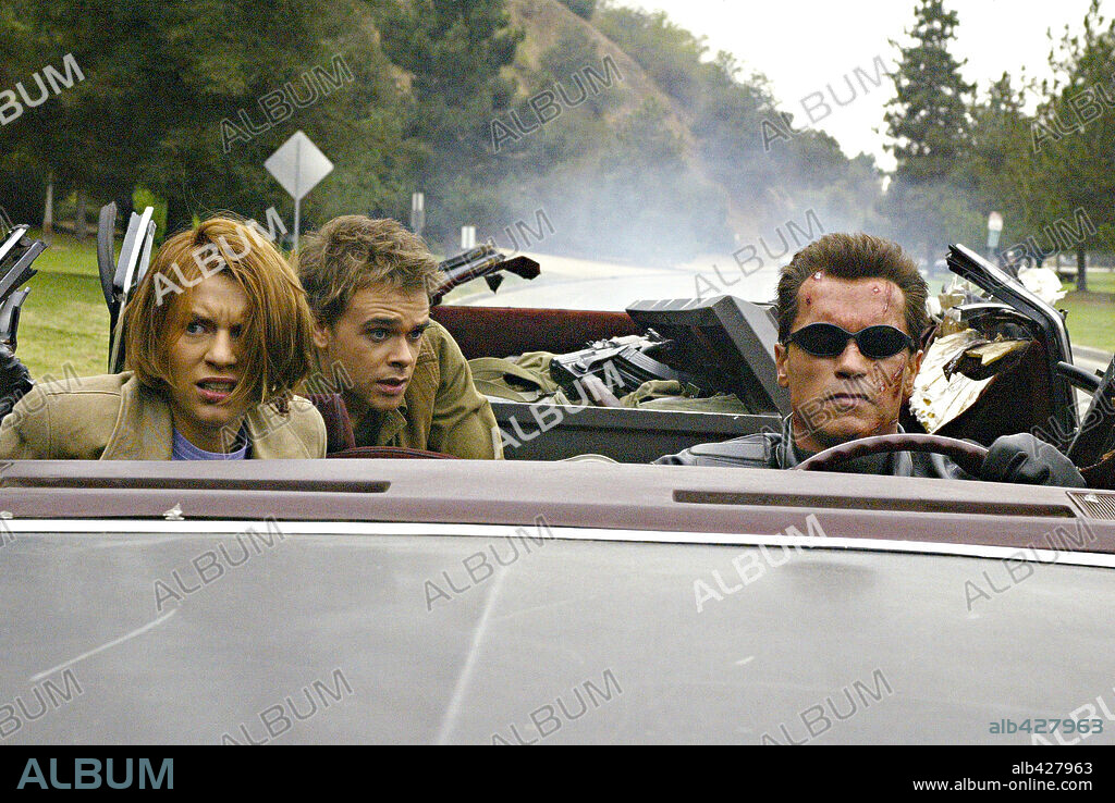 ARNOLD SCHWARZENEGGER, CLAIRE DANES et NICK STAHL dans TERMINATOR 3: RISE OF THE MACHINES, 2003, réalisé par JONATHAN MOSTOW. Copyright IMF 3 / ZUCKERMAN, ROBERT.