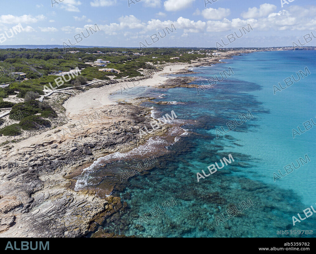 Es Calo de Sant Agusti, Tramuntana coast, Formentera, Pitiusas Islands, Balearic Community, Spain.