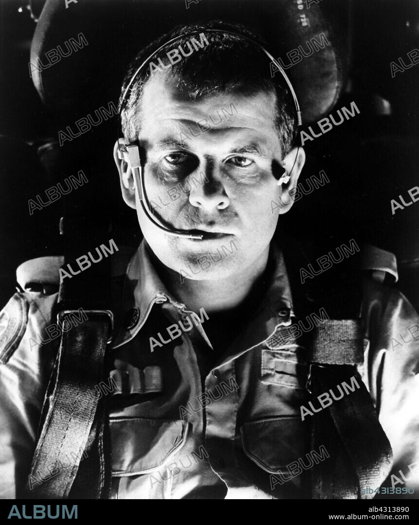 IAN HOLM in ALIEN, 1979, directed by RIDLEY SCOTT. Copyright 20TH CENTURY FOX.