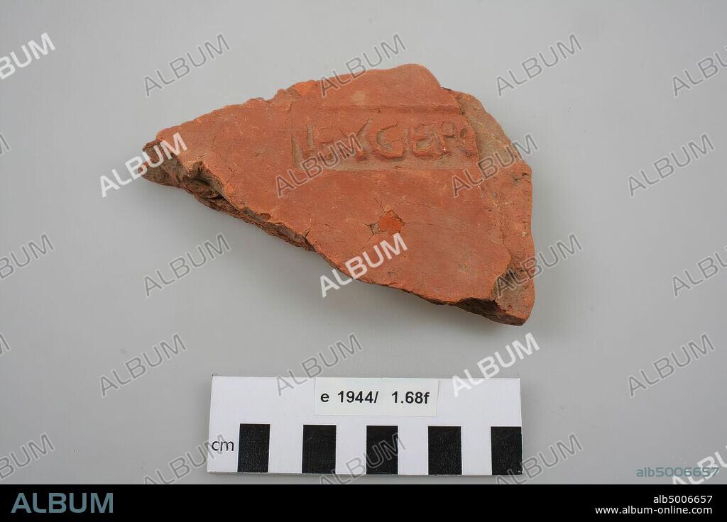 Fragment of a later brick with stamp EXGER (INF)., later, brick, fragment, earthenware, brick, 15 x 8,6 x 2,9 cm, roman, Netherlands, Gelderland, Berg and Dal, Berg and Dal, De Holdeurn.