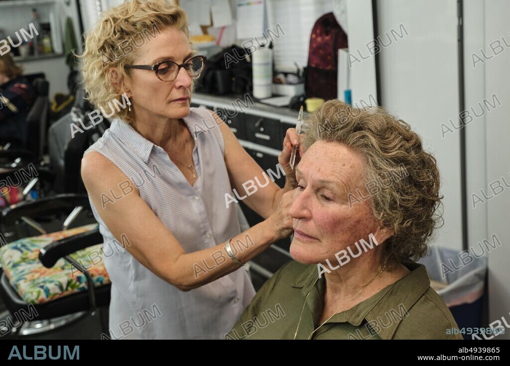 GLENN CLOSE in HILLBILLY ELEGY, 2020, directed by RON HOWARD. Copyright IMAGINE ENTERTAINMENT/NETFLIX.