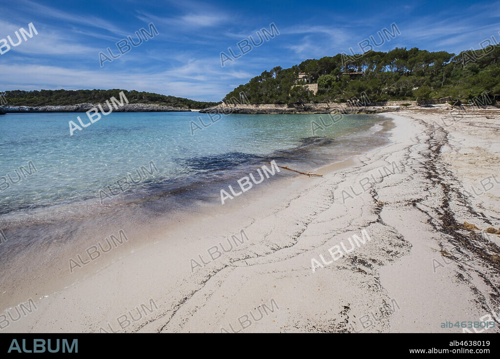 Cala de sa Font de n'Alis, Mondragó Natural Park, Santanyí municipal area, Mallorca, Balearic Islands, Spain.