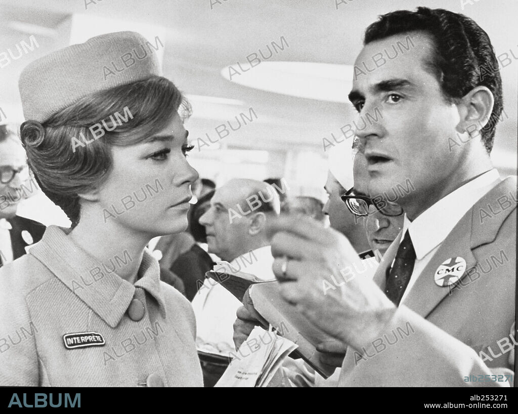 SHIRLEY MACLAINE y VITTORIO GASSMAN en SIETE VECES MUJER, 1967 (WOMAN TIMES SEVEN), dirigida por VITTORIO DE SICA. Copyright EMBASSY/20TH CENTURY FOX.