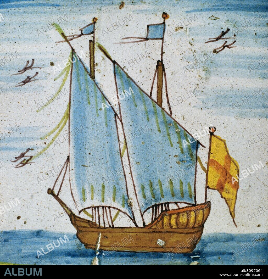 HISTORIA DE LA NAVEGACION. Azulejo del siglo XVIII con la representación de un VELERO DE DOS PALOS CON VELAS DESPLEGADAS Y CON LA BANDERA EN POPA. Tamaño azulejo: 13x13 cm. Cerámica catalana policromada, perteneciente al llamado "Siglo de oro" de la loza catalana y barcelonesa. Museu Diocesà de Barcelona. Cataluña.