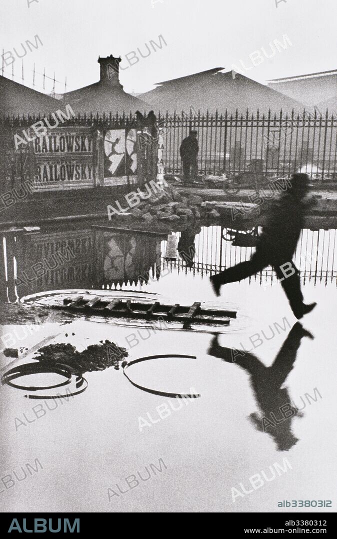 HENRI CARTIER-BRESSON. Behind the Gare Saint-Lazare.
