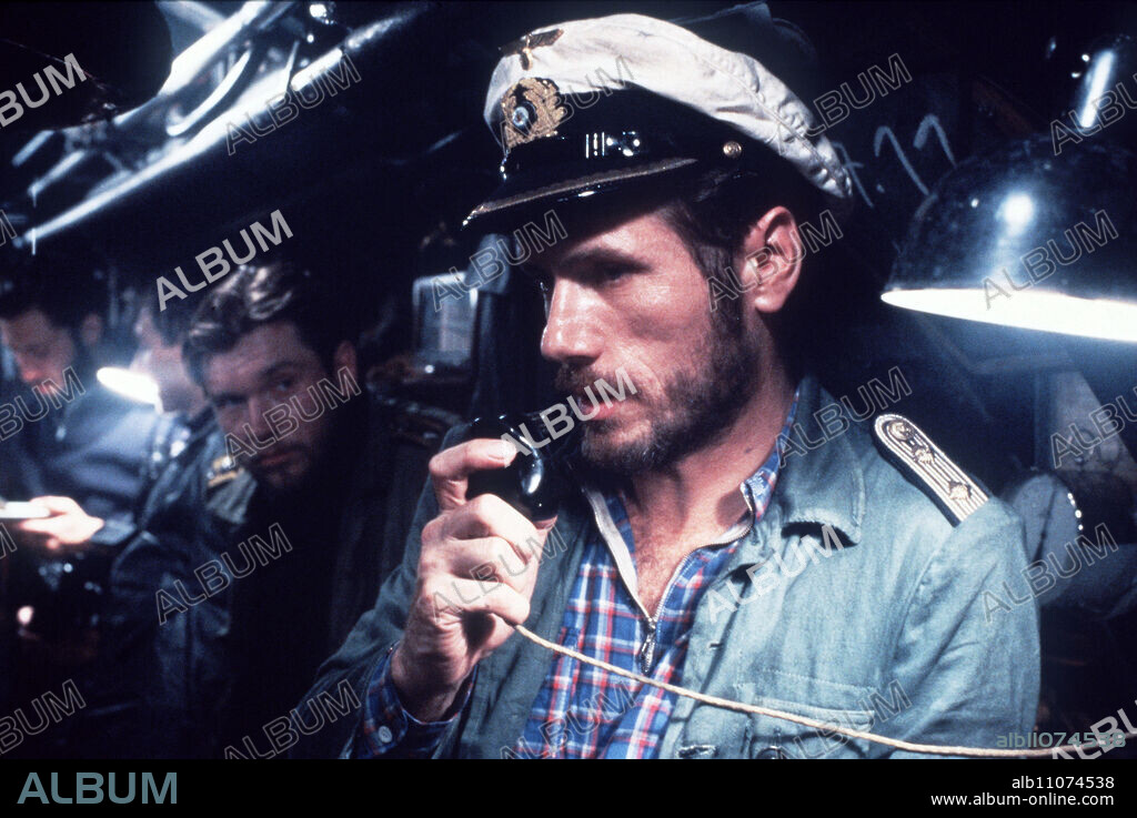 DAS BOOT, 1981, film by Wolfgang Petersen, based on the novel by Lothar-Günther Buchheim, part 5, scene: Jürgen Prochnow as U-boat commander, called the Old Man and in the background Bernd Tauber as Quartermaster Kriechbaum.