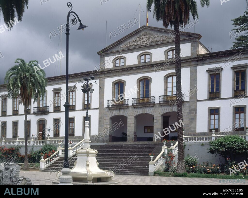 MANUEL ORAA (1822-1889). FACHADA PRINCIPAL EN LA PLAZA DEL GENERAL FRANCO - 1895.