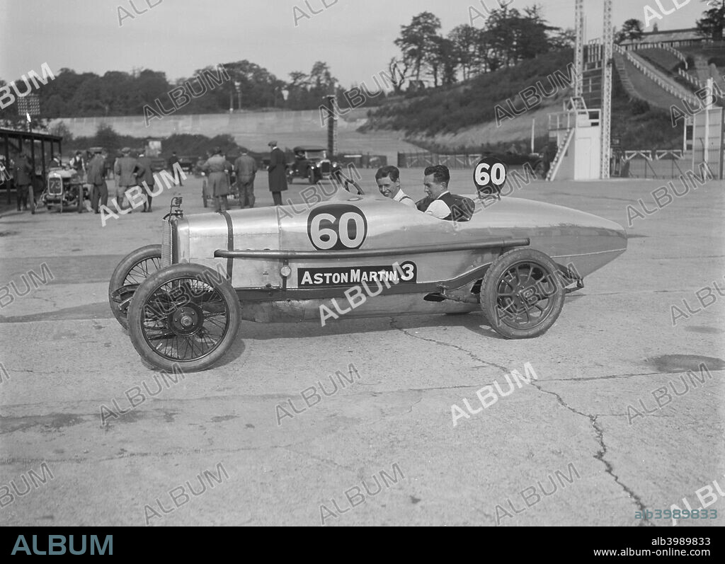 Aston Martin 1486 cc.  Event Entry No: 60. Driver: Kensington Moir, H. Retired with collapsed petrol tank. Place: Brooklands.  J.C.C. 200-mile Race. Date: 22.10.21.