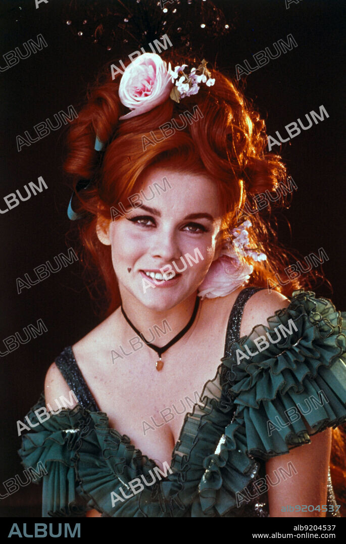 ANN-MARGRET en HACIA LOS GRANDES HORIZONTES, 1966 (STAGECOACH), dirigida por GORDON DOUGLAS. Copyright 20TH CENTURY FOX.