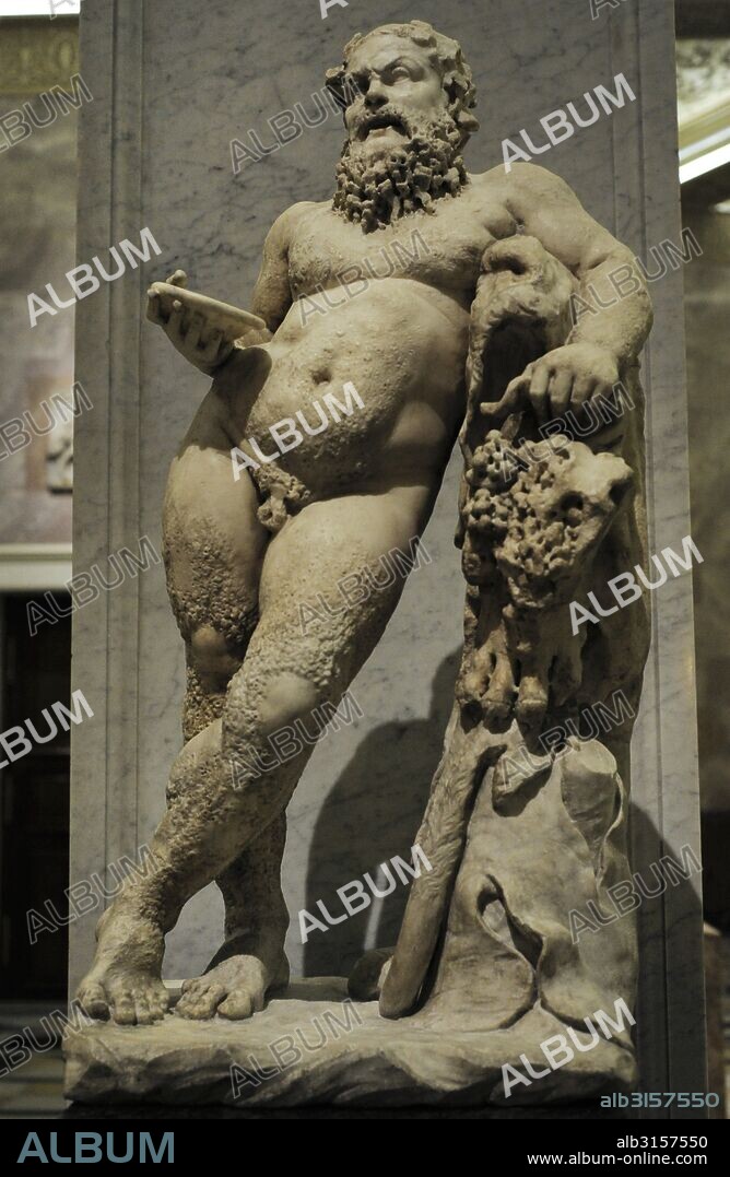 Arte romano. Sileno. Sátiro viejo y gordo de la mitología clásica y compañero leal de Dionisio. Escultura de mármol. Museo del Hermitage (The State Hermitage Museum). San Petersburgo. Rusia.