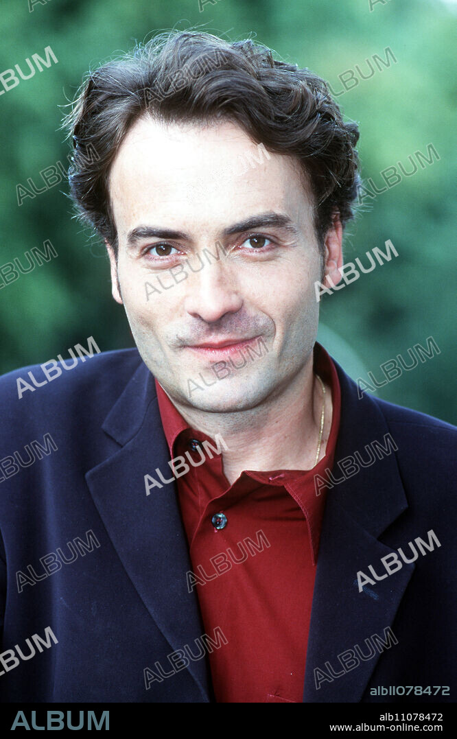 The journalist GIOVANNI DI LORENZO as a guest in the show 3NACH9 DIE BREMER TALKSHOW, Germany 1999.