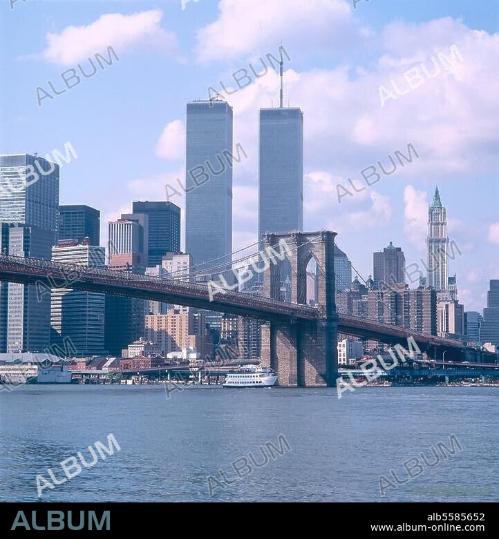 New York (USA), Brooklyn Bridge. (1869-83 erbaut von Johann und Washington Röbling). Brooklyn Bridge mit Manhattan. Foto, 1991. (c.) AKG / H. Bock.