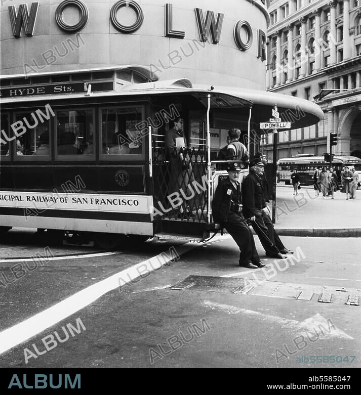 San Francisco (California / USA), Cable Car. A cable car at its terminal stop. Photo, undated (c. 1960).