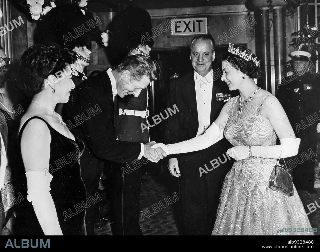 Queen Elizabeth II And Danny Kaye In London, Me And The Colonel Film Premiere, 1958.