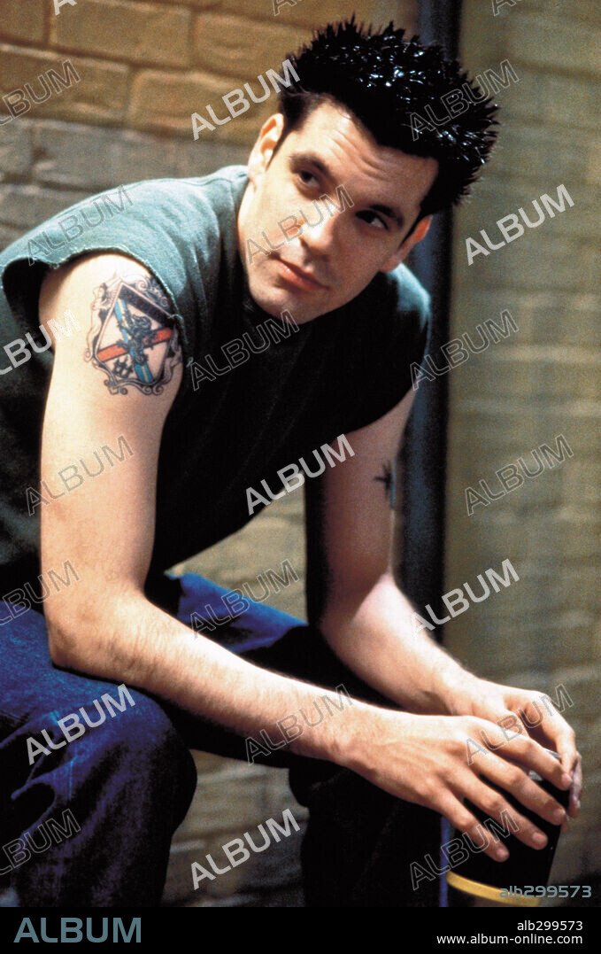 SUBURBIA, 1996, directed by RICHARD LINKLATER. Copyright CASTLE ROCK ENTERTAINMENT / NEWCOMB, DEANA.