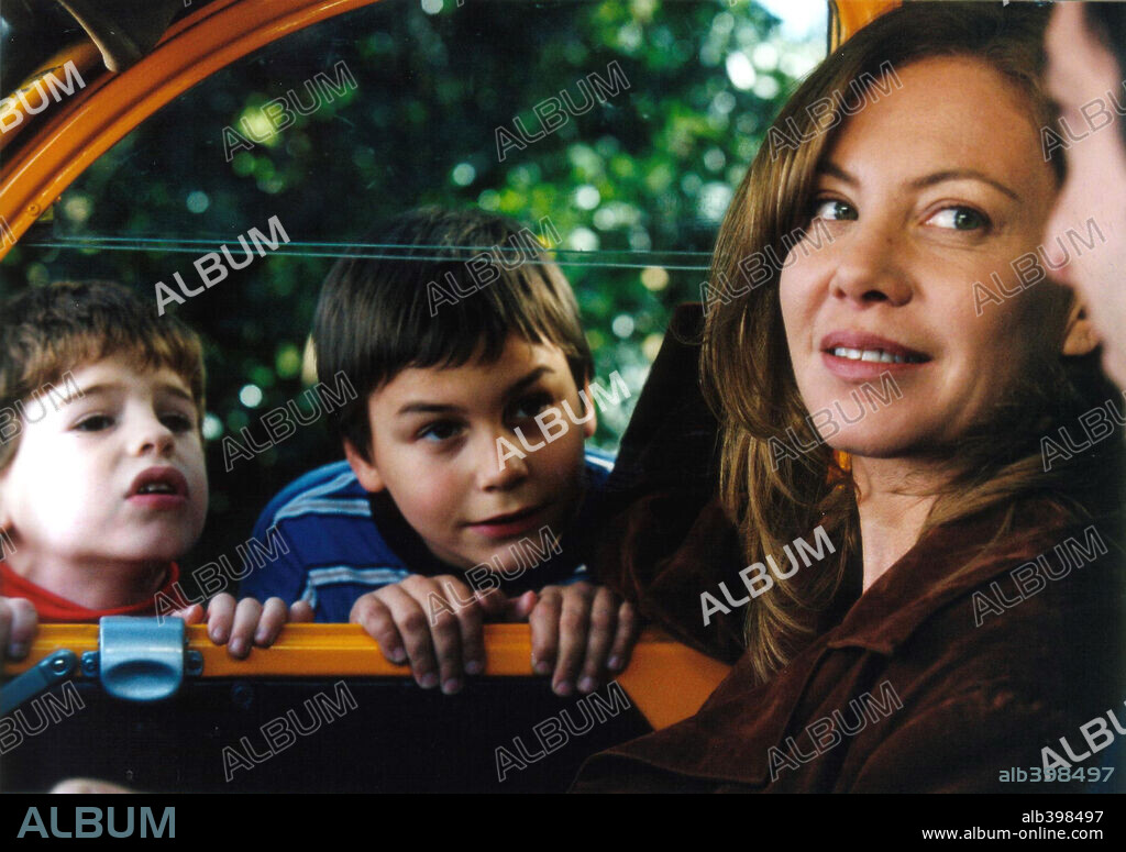CECILIA ROTH, MATIAS DEL POZO, MILTON DE LA CANAL y RICARDO DARIN en KAMCHATKA, 2002, dirigida por MARCELO PIÑEYRO. Copyright OSCAR KRAMER/PATAGONIK FILM GROUP/ALQUIMIA CINEMA.