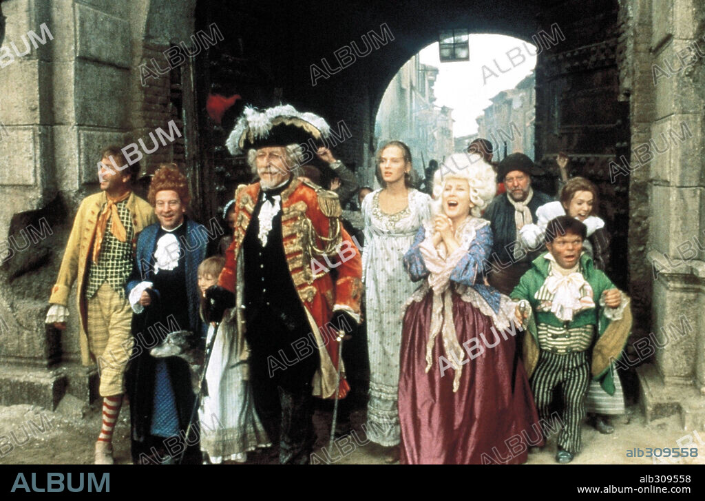 ERIC IDLE, JOHN NEVILLE and UMA THURMAN in THE ADVENTURES OF BARON MUNCHAUSEN, 1988, directed by TERRY GILLIAM. Copyright COLUMBIA PICTURES.