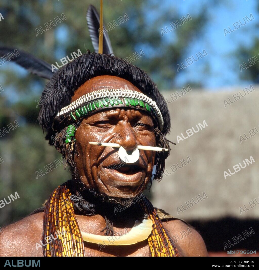 Papua New Guinea Goroka Bena Tribesman.