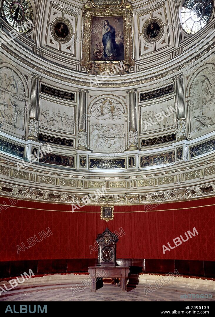 BARTOLOMÉ ESTEBAN MURILLO. SALA CAPITULAR DE LA CATEDRAL DE SEVILLA CON LA IMAGEN DE LA INMACULADA CONCEPCION DE MURILLO.