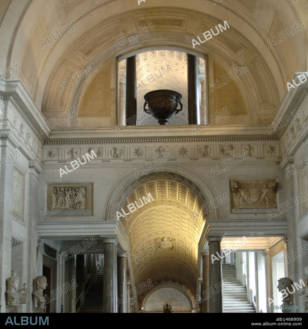 Estancia del MUSEO PIO CLEMENTINO. MUSEOS VATICANOS. Ciudad del Vaticano. Europa.